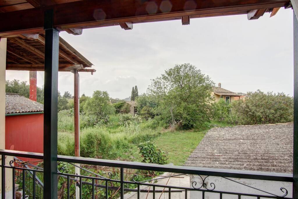 Vavilato Home Kouramades Exterior photo